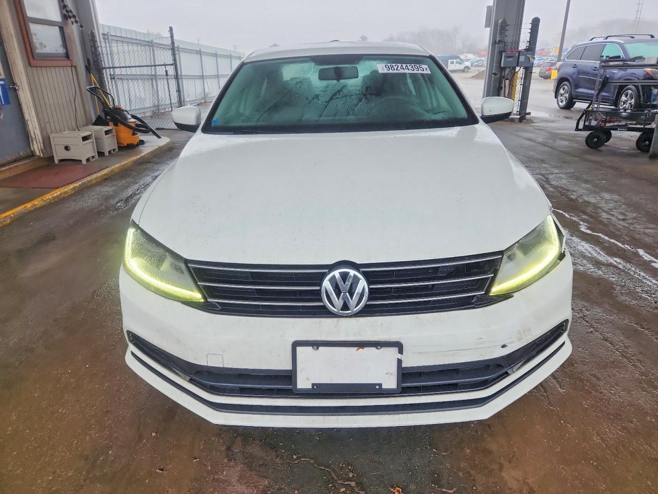 2017 VOLKSWAGEN JETTA S photo 5