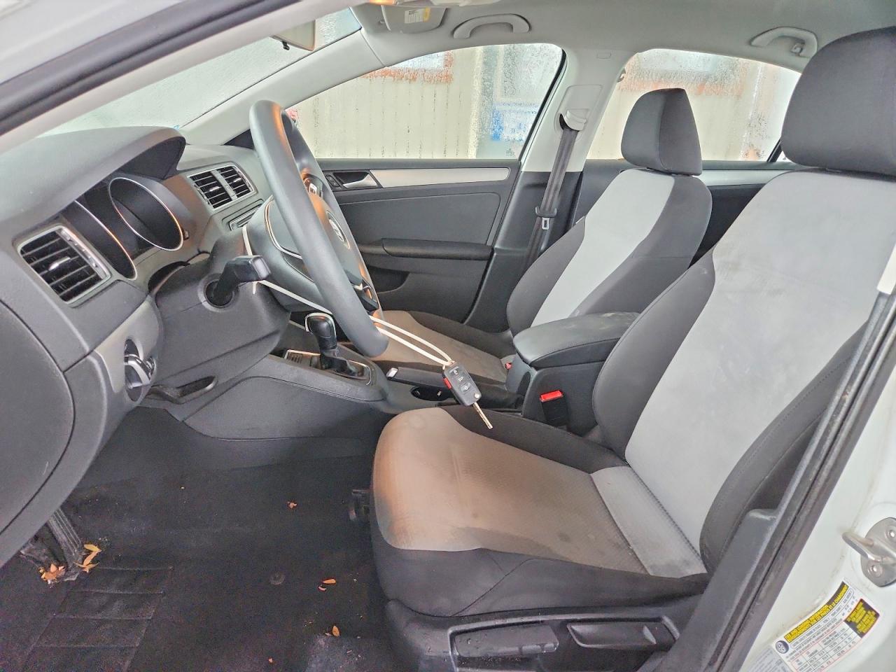 2017 VOLKSWAGEN JETTA S photo 7