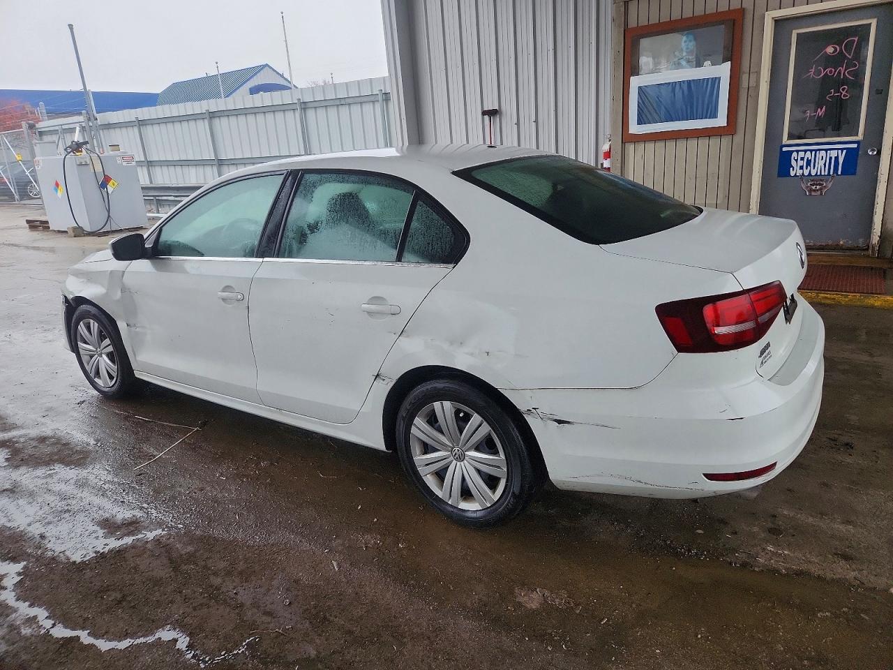 2017 VOLKSWAGEN JETTA S photo 2