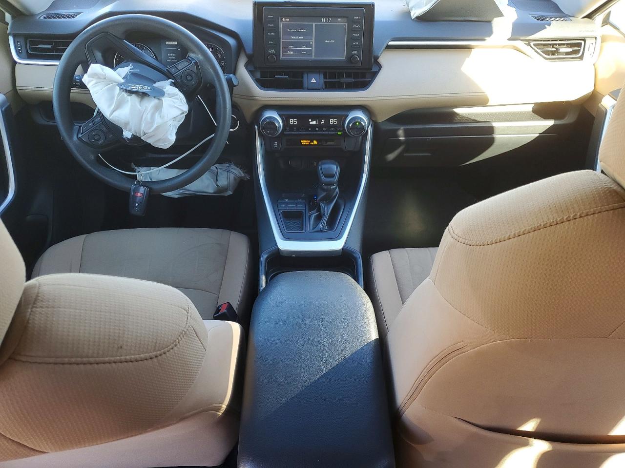 2019 TOYOTA RAV4 photo 8