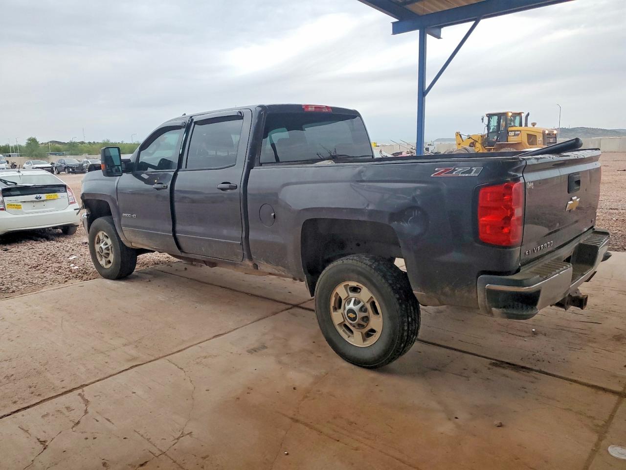 2015 CHEVROLET SILVERADO K2500 HEAVY DUTY LT photo 2
