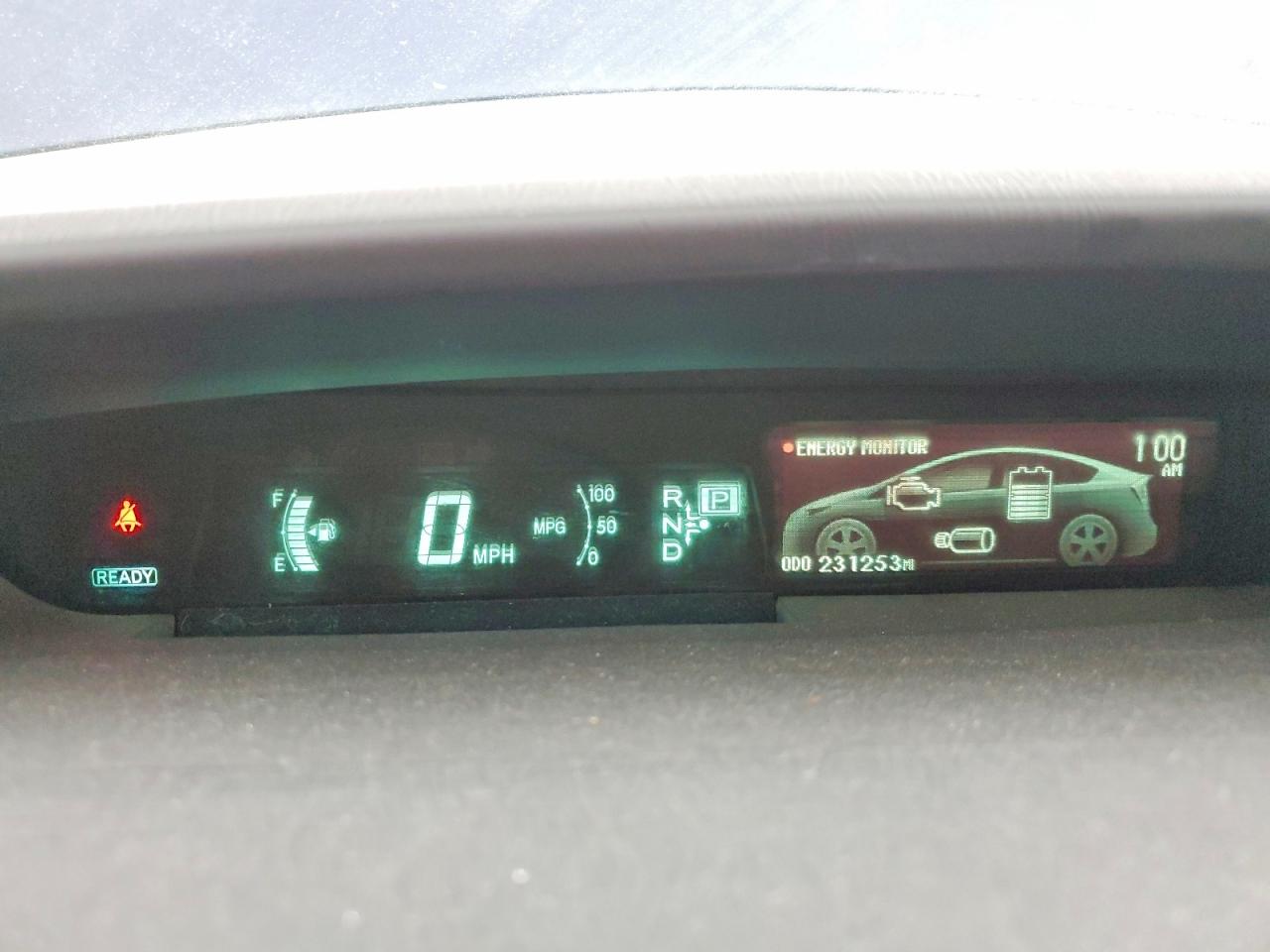 2013 TOYOTA PRIUS photo 9