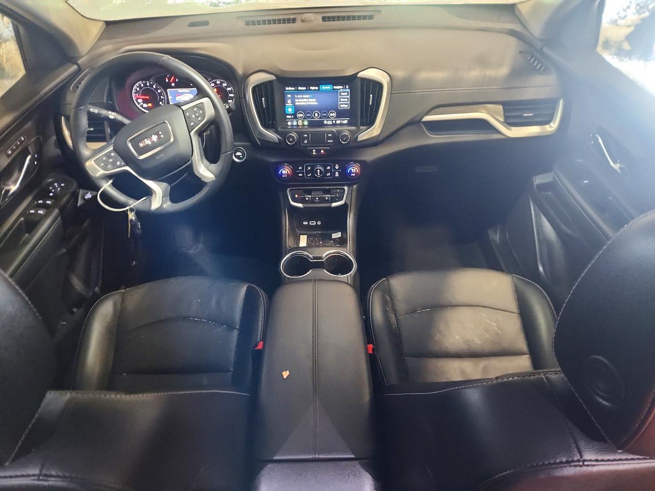 2024 GMC TERRAIN SLT photo 22
