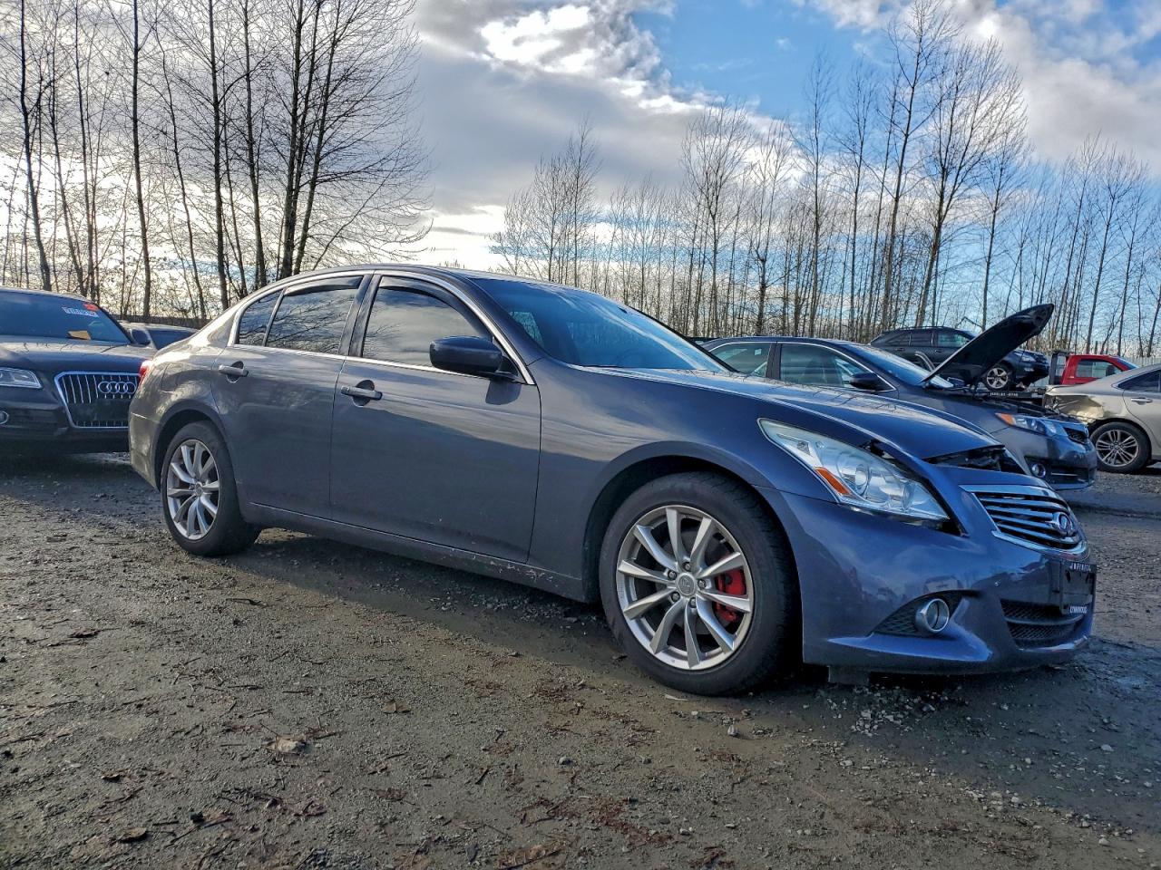 2012 INFINITI G37 photo 7