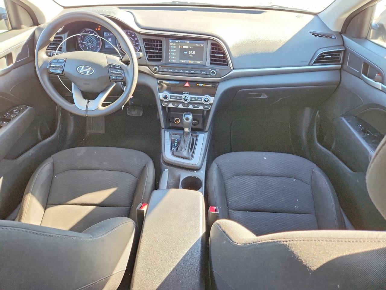 2020 HYUNDAI ELANTRA SEL photo 8
