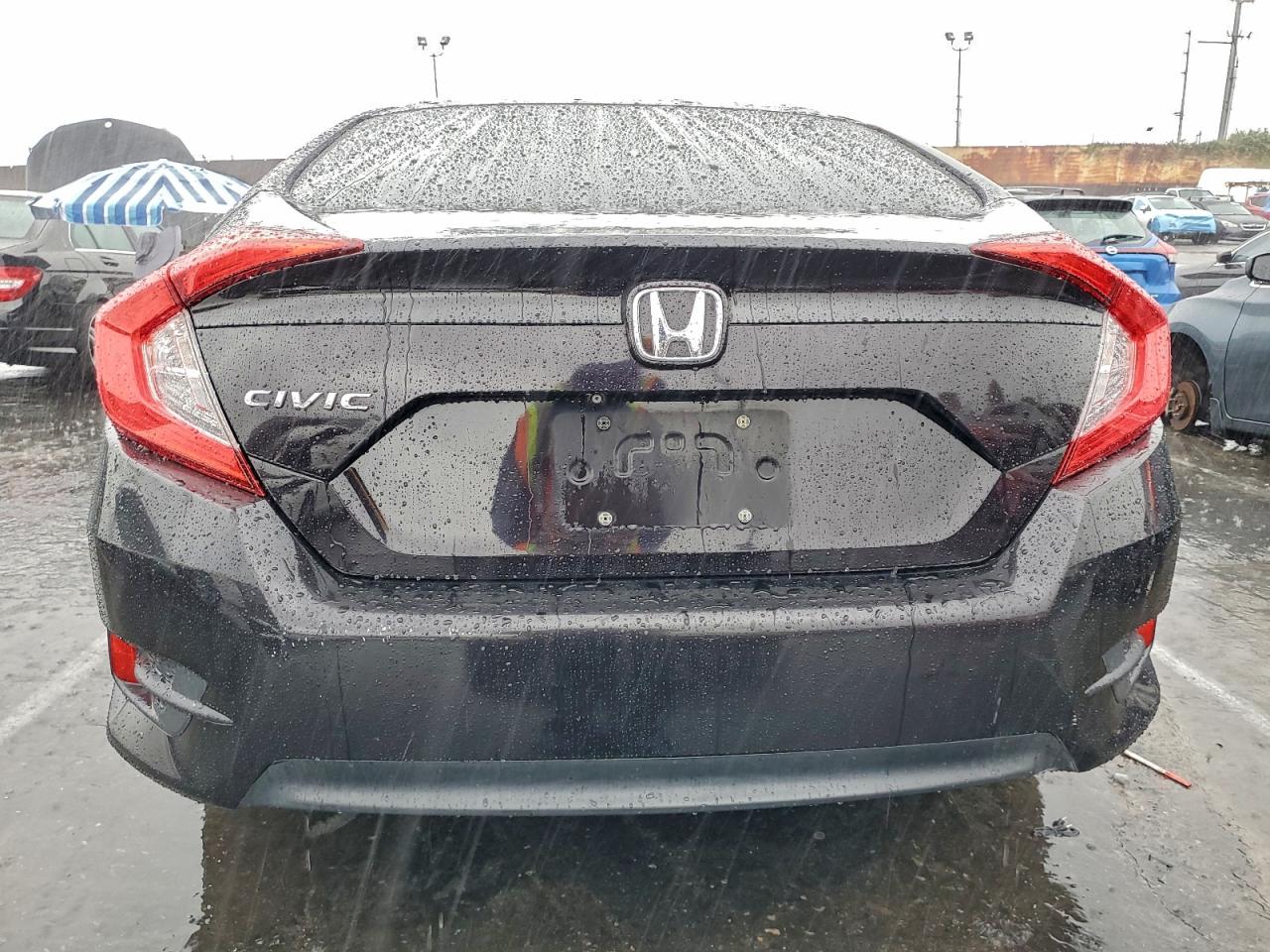 2016 HONDA CIVIC LX photo 6