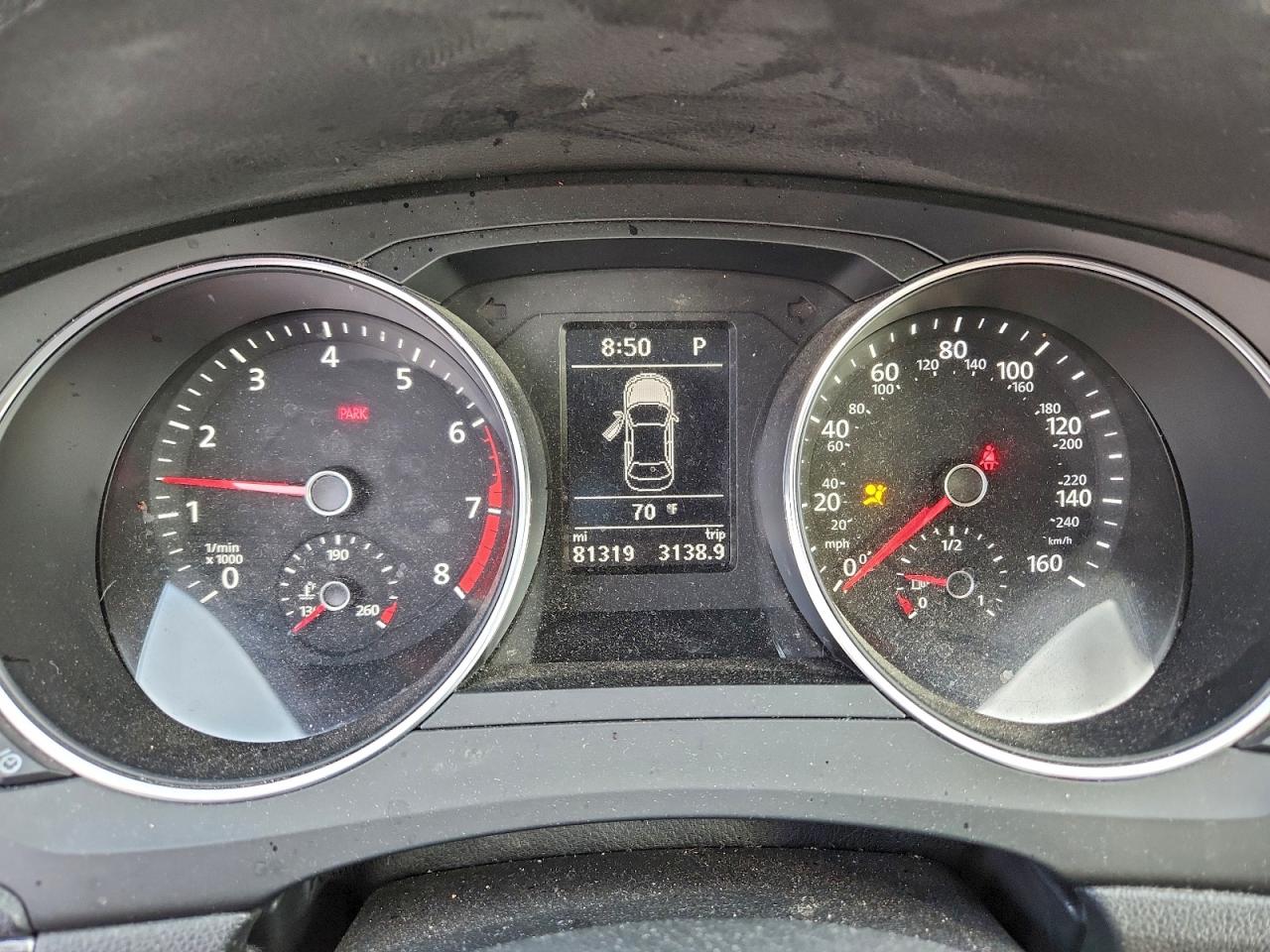 2018 VOLKSWAGEN JETTA SE photo 9
