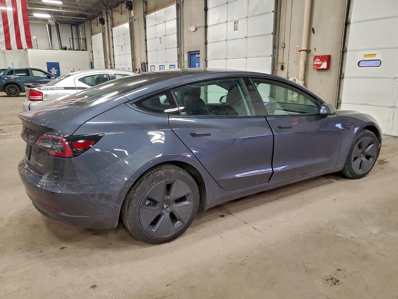 2021 TESLA MODEL 3 photo 3