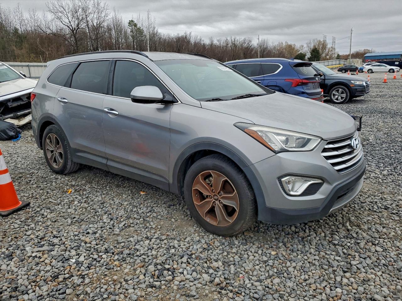 2016 HYUNDAI SANTA FE SE photo 4