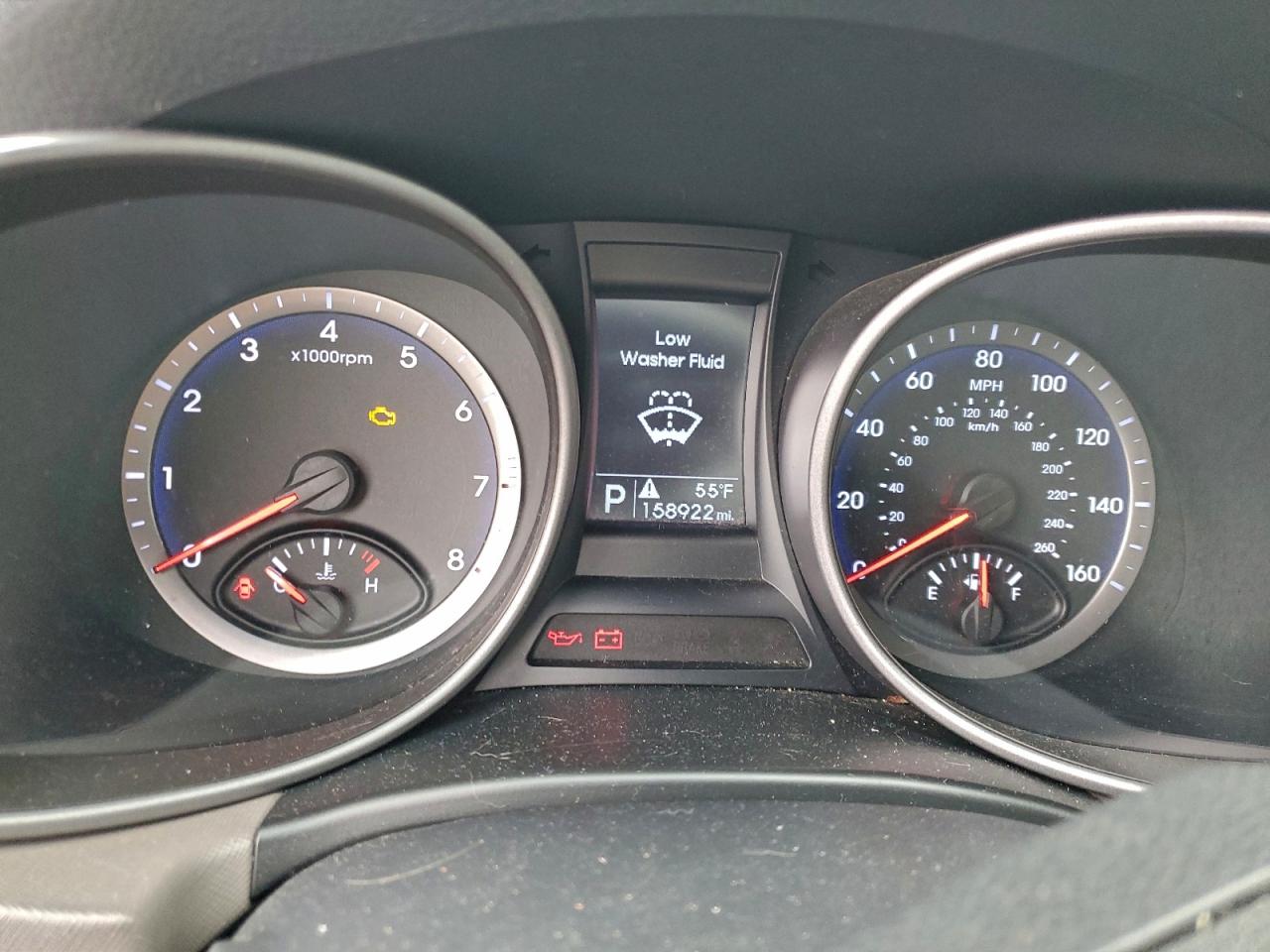 2016 HYUNDAI SANTA FE SE photo 9