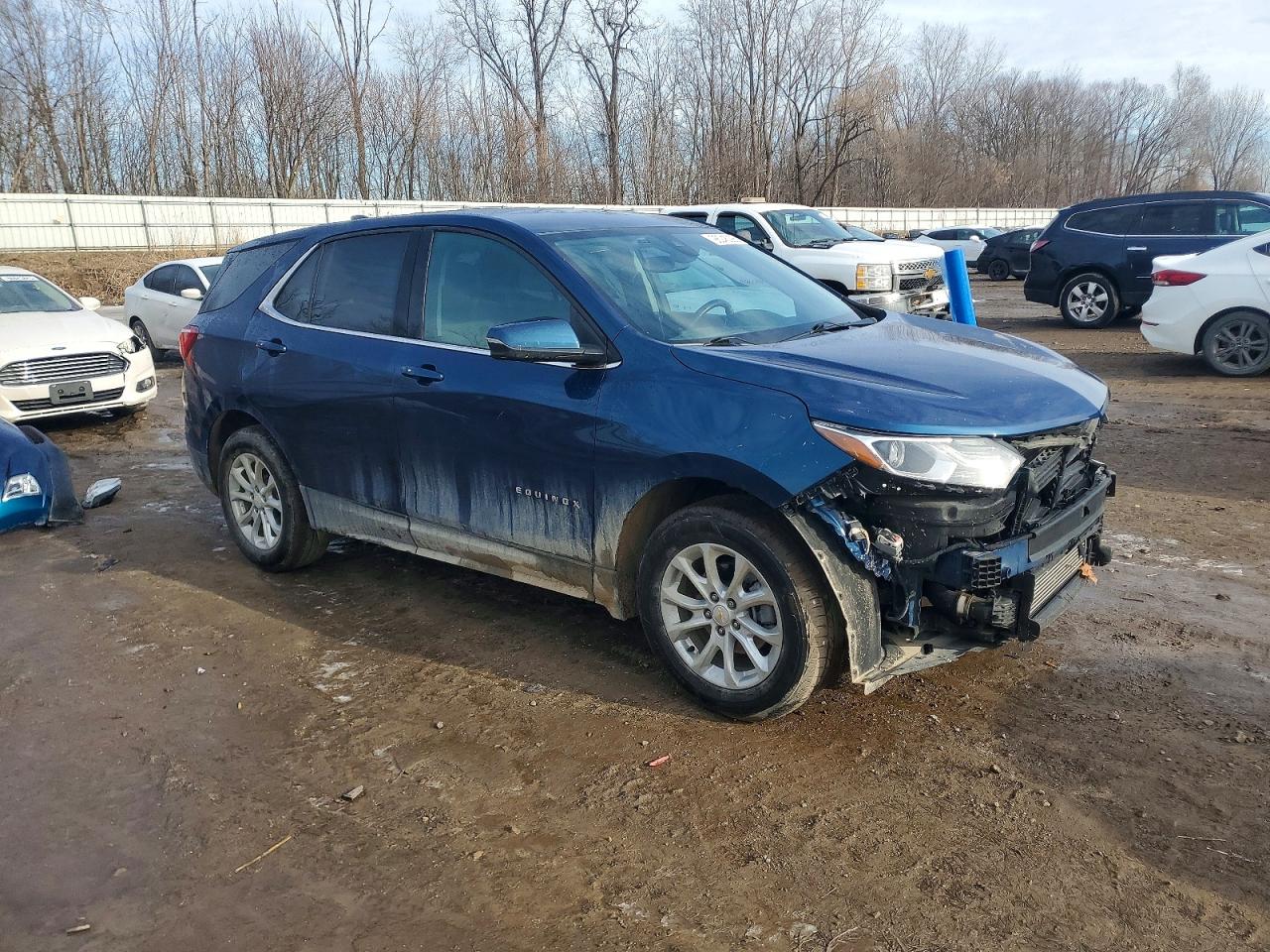 2019 CHEVROLET EQUINOX LT photo 4