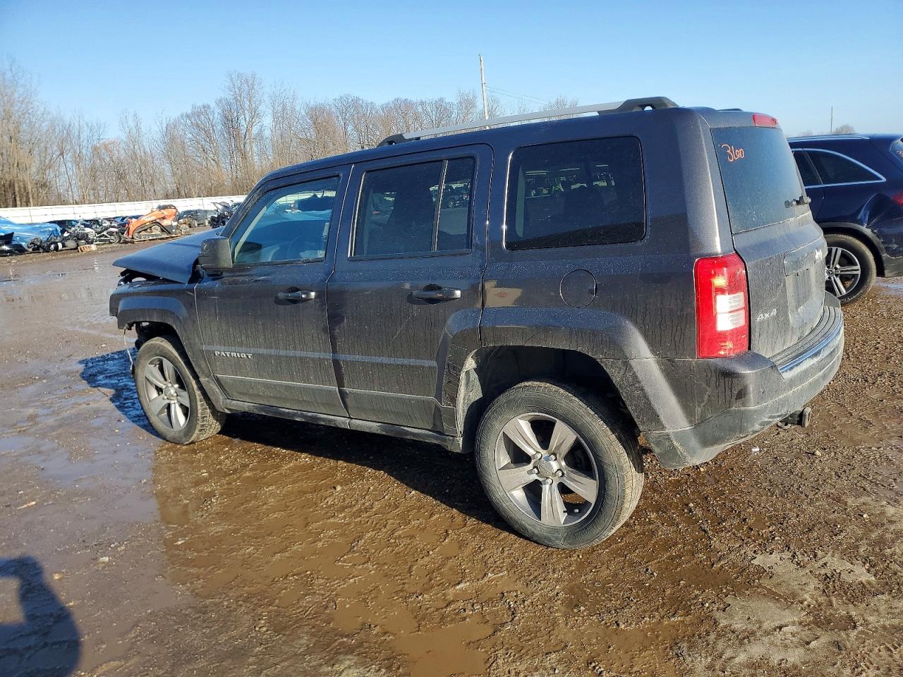 2017 JEEP PATRIOT LATITUDE photo 4