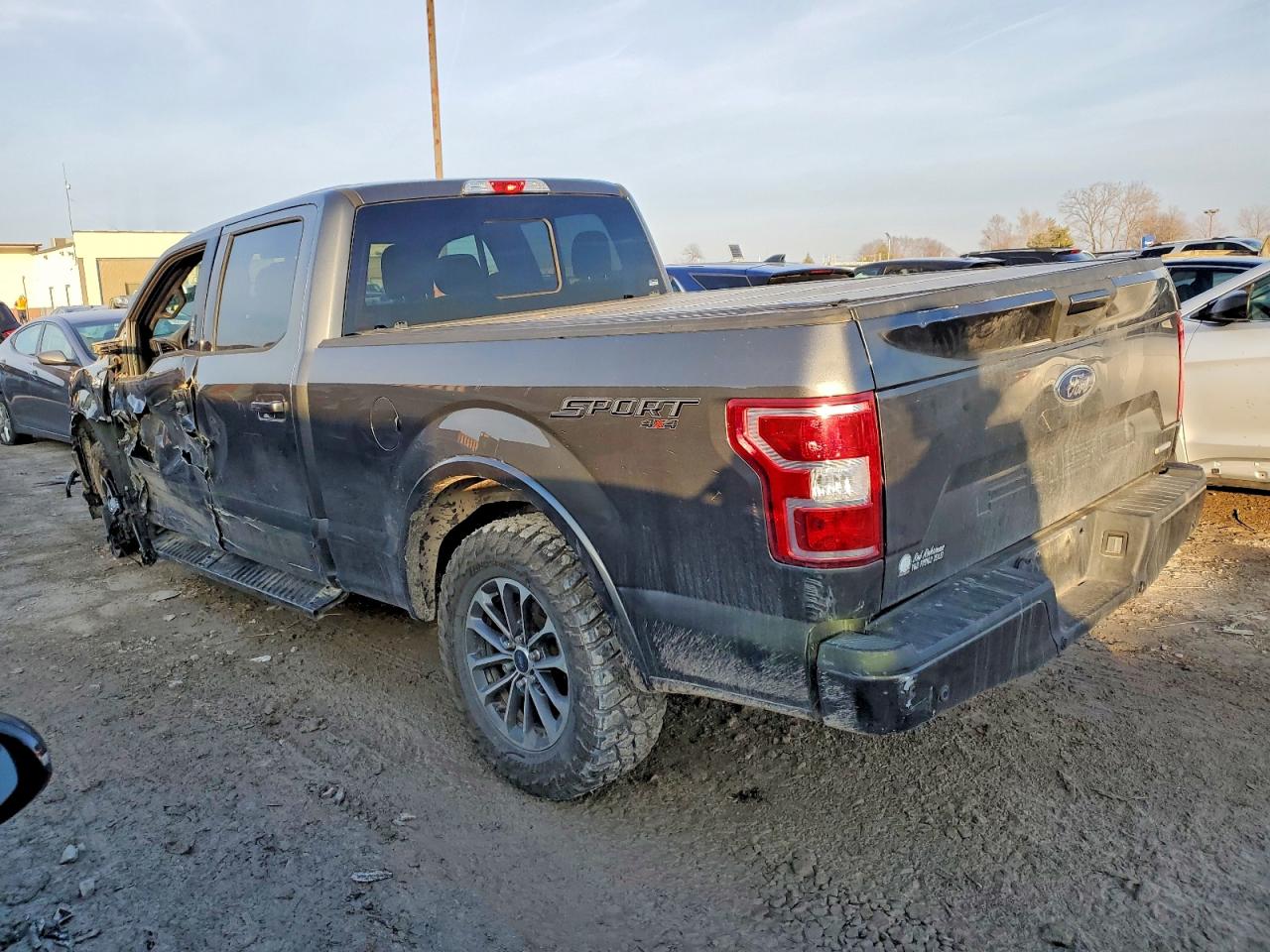2018 FORD F150 SUPERCREW photo 2