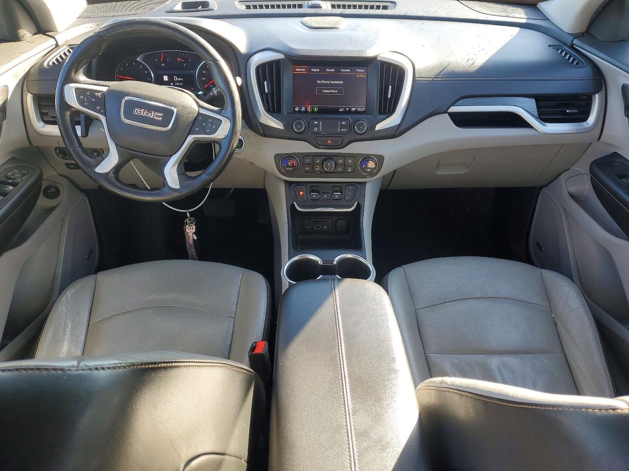 2020 GMC TERRAIN SLT photo 8