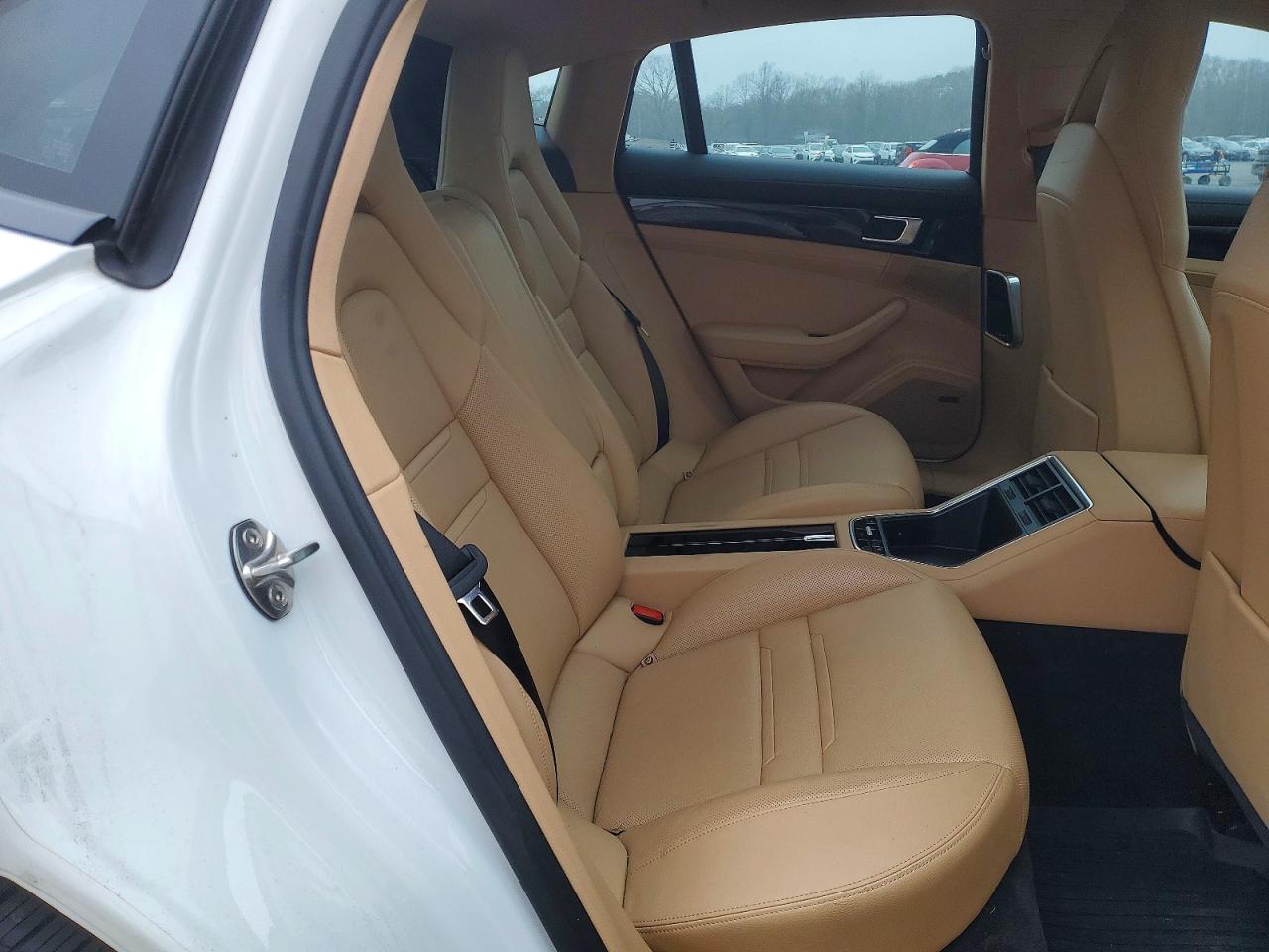 2018 PORSCHE PANAMERA 4 photo 10