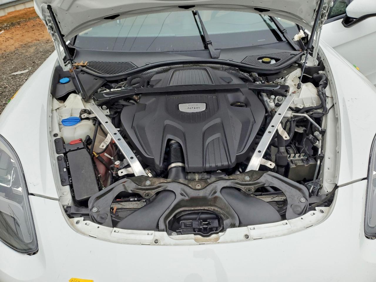 2018 PORSCHE PANAMERA 4 photo 11
