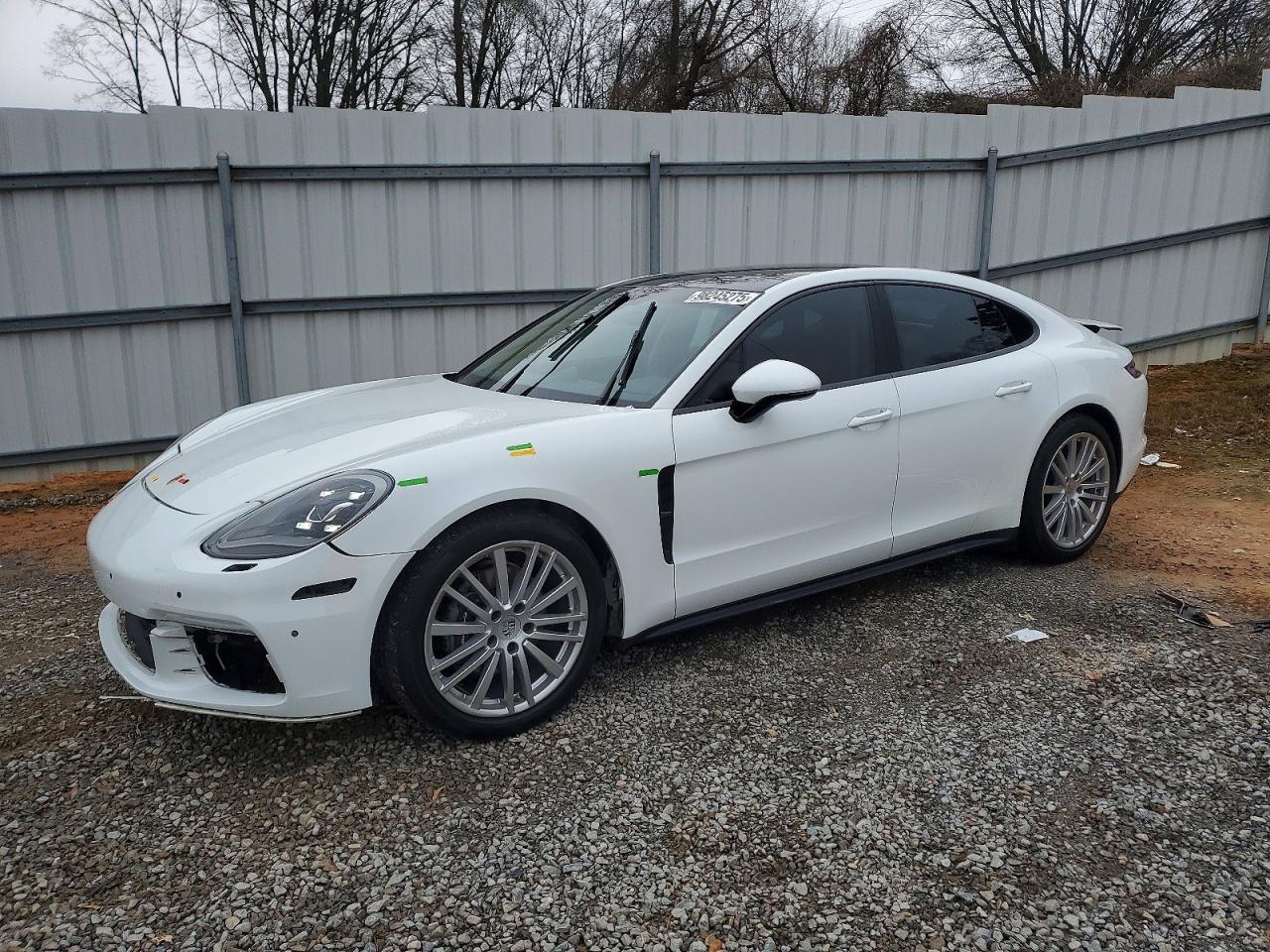 2018 PORSCHE PANAMERA