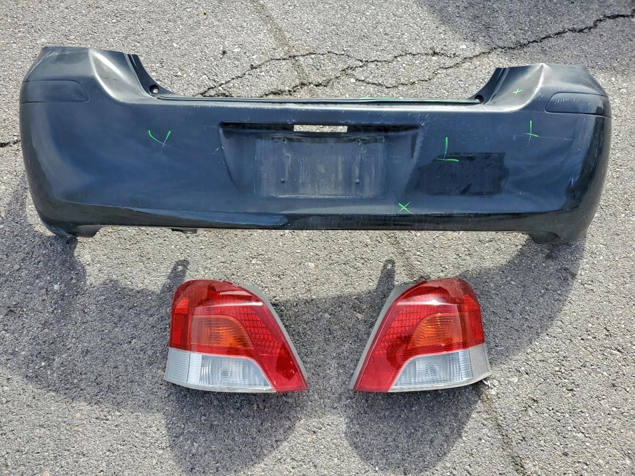 2009 TOYOTA YARIS photo 12