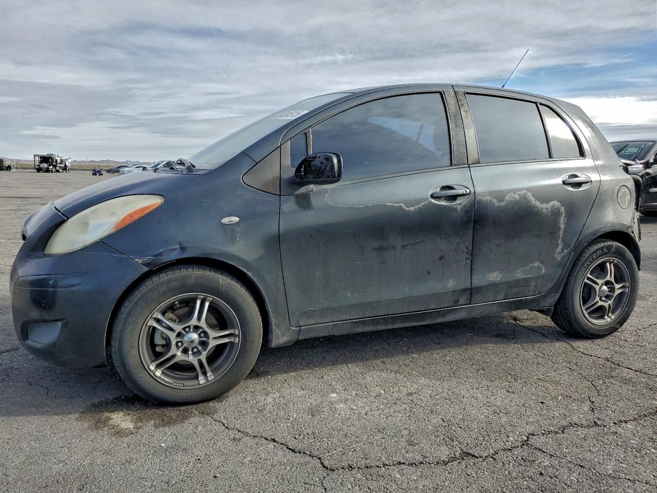 2009 TOYOTA YARIS