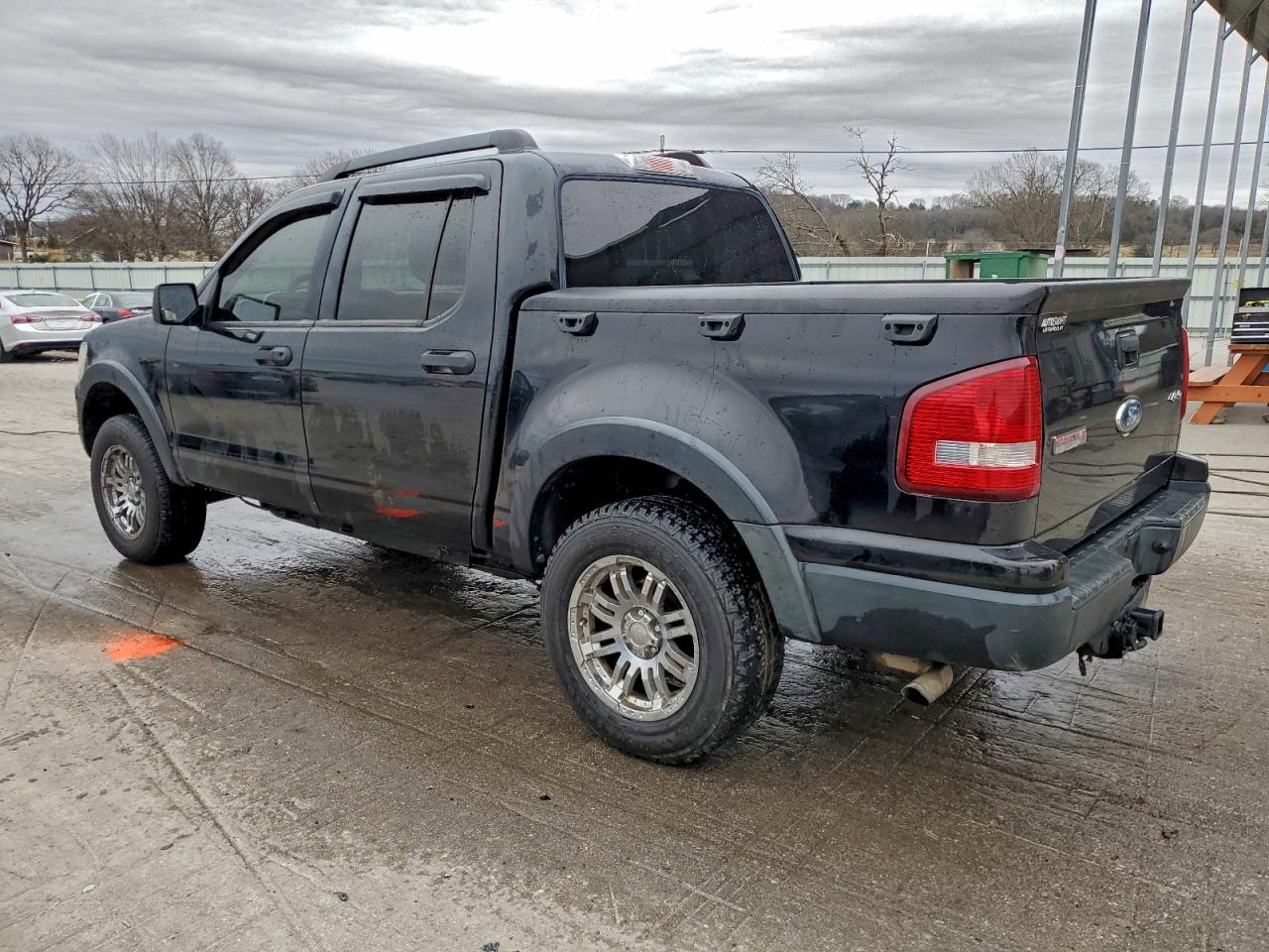 2007 FORD EXPLORER SPORT TRAC XLT photo 2