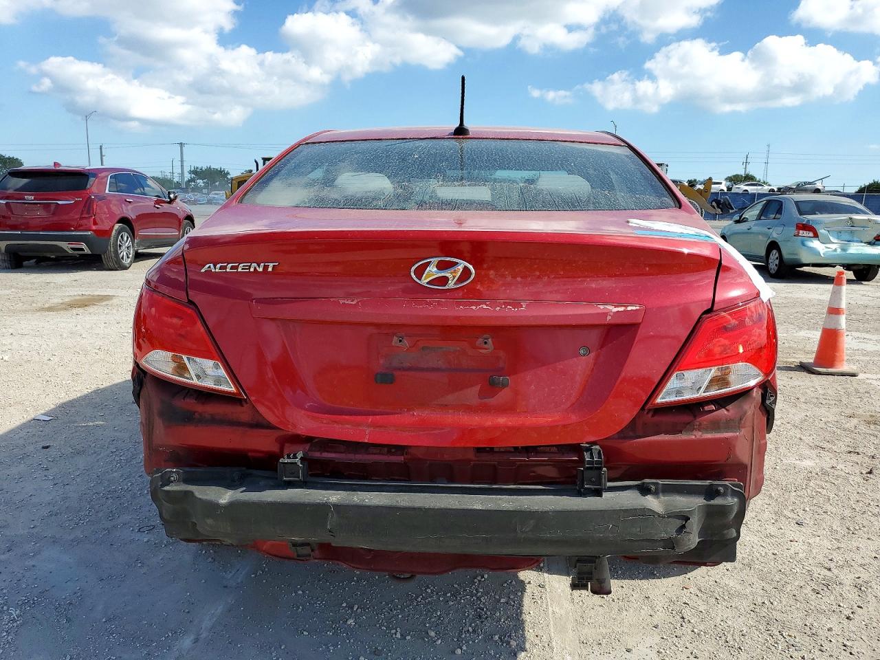 2017 HYUNDAI ACCENT SE photo 6