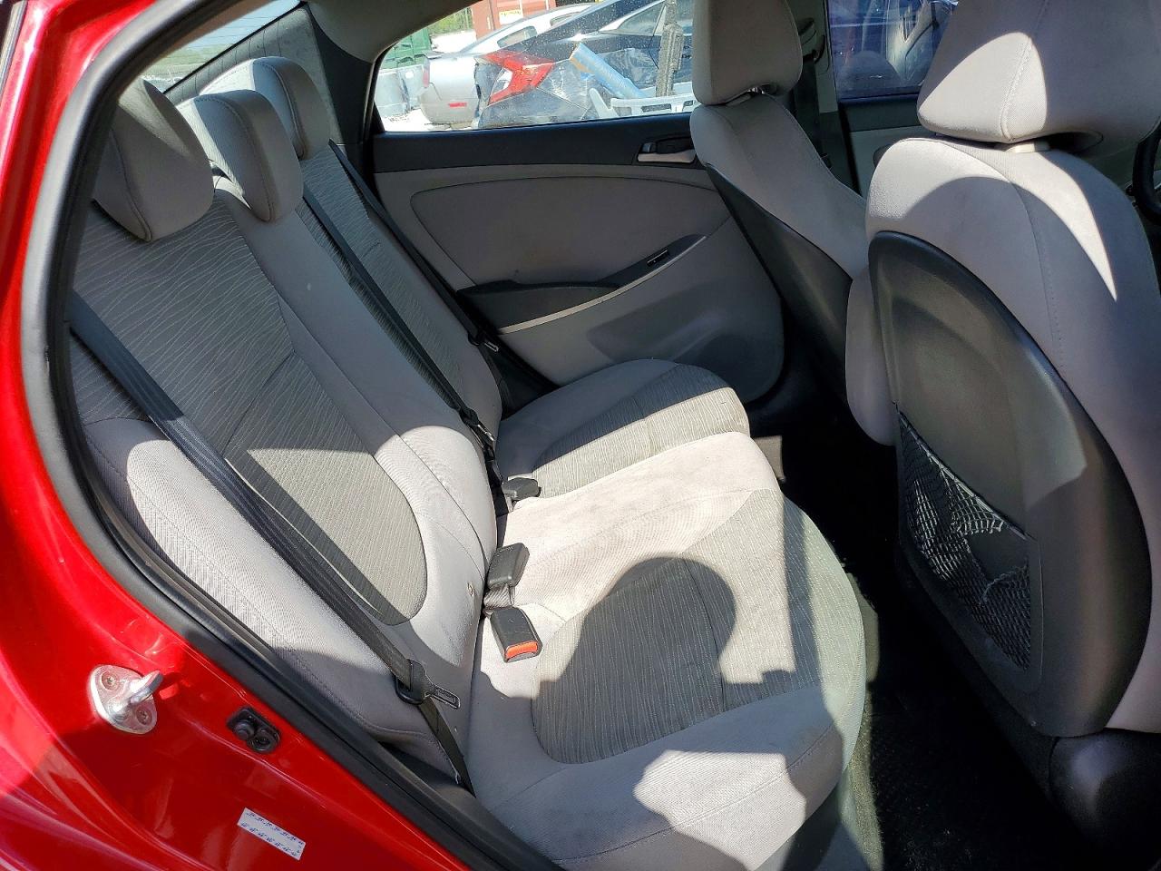 2017 HYUNDAI ACCENT SE photo 10