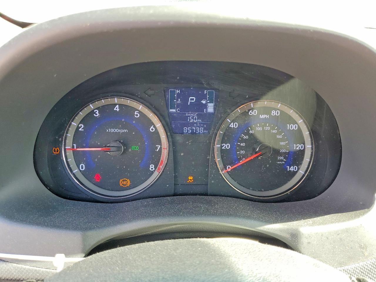 2017 HYUNDAI ACCENT SE photo 9