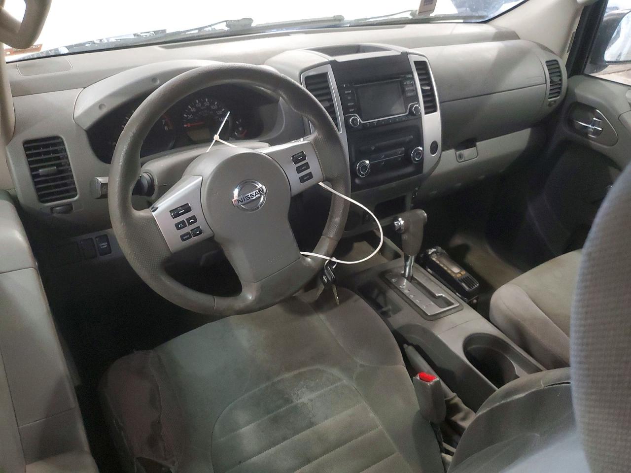 2017 NISSAN FRONTIER S photo 8