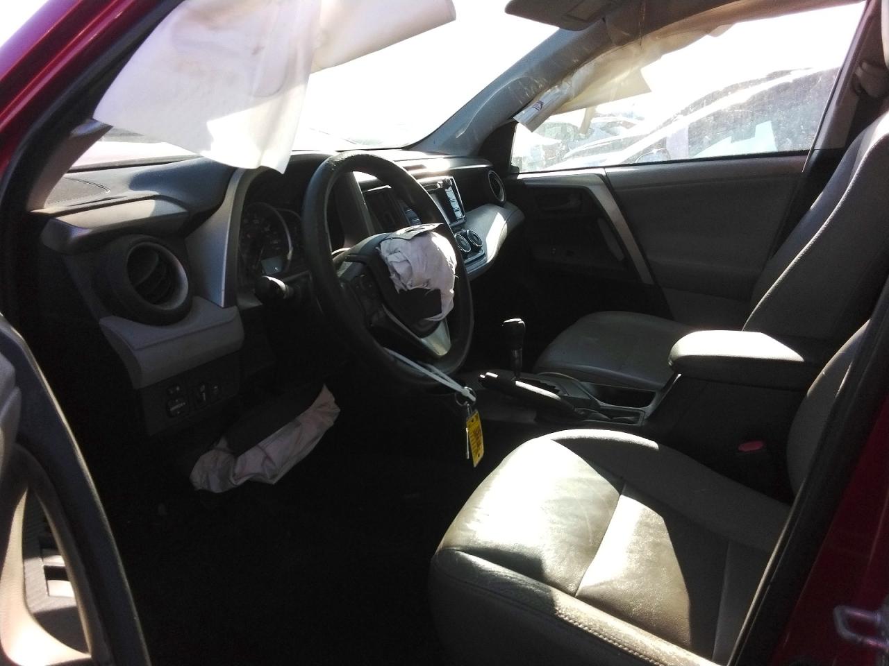 2013 TOYOTA RAV4 LE photo 7