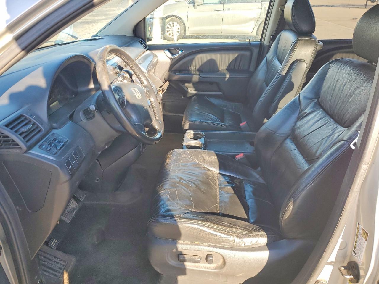 2005 HONDA ODYSSEY TOURING photo 7