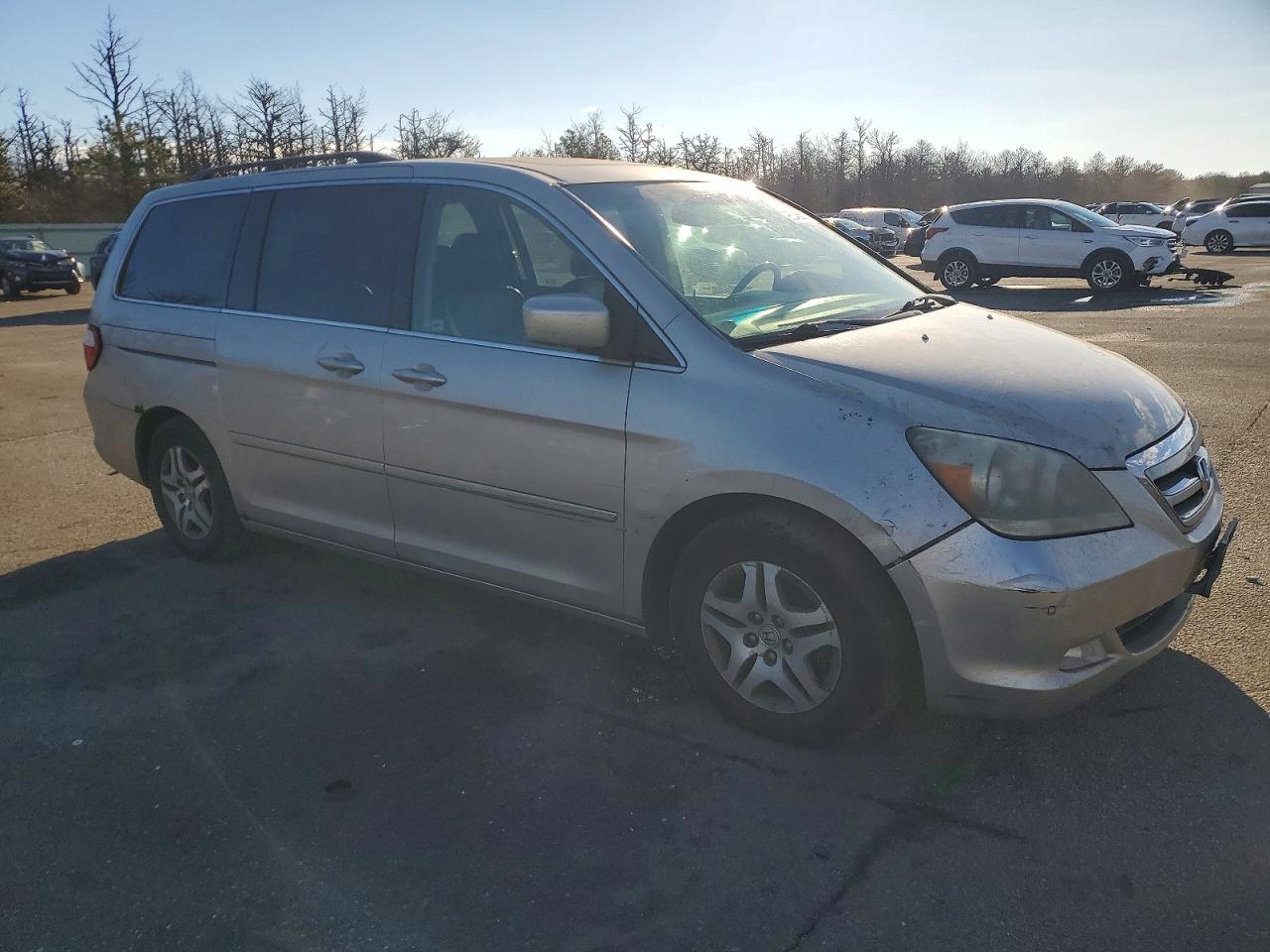 2005 HONDA ODYSSEY TOURING photo 4