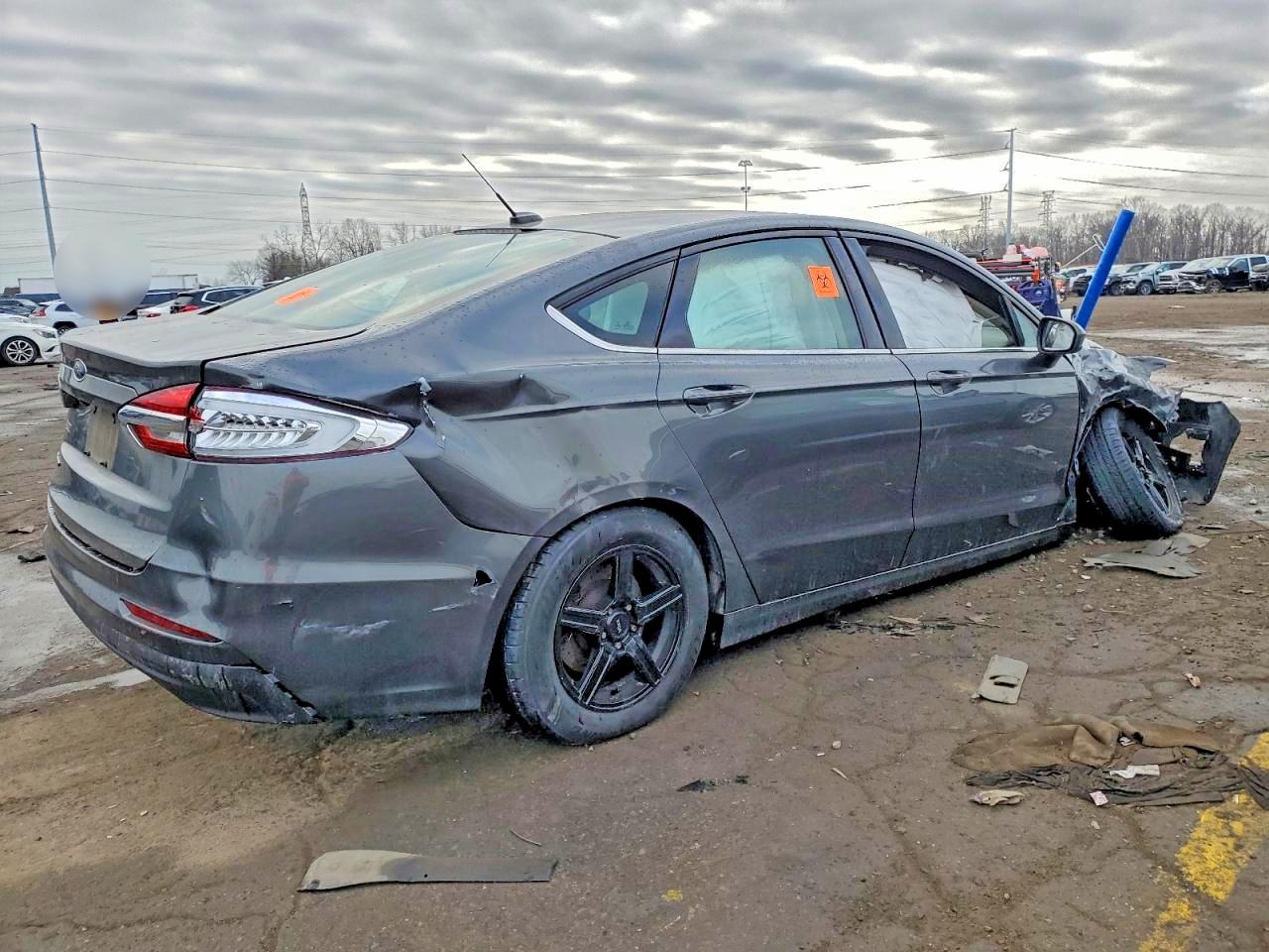 2019 FORD FUSION S photo 5