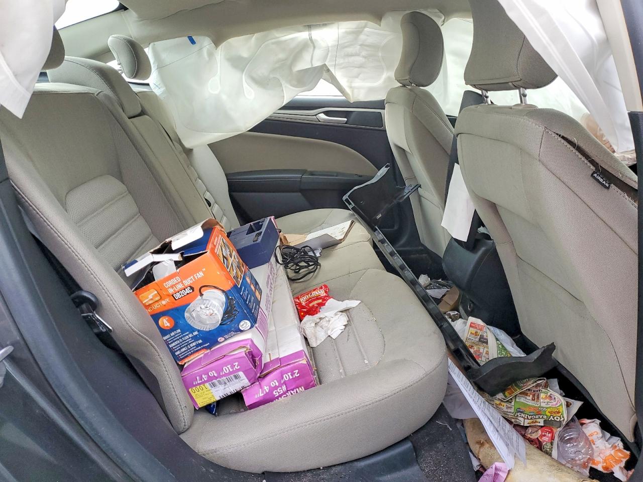 2019 FORD FUSION S photo 19