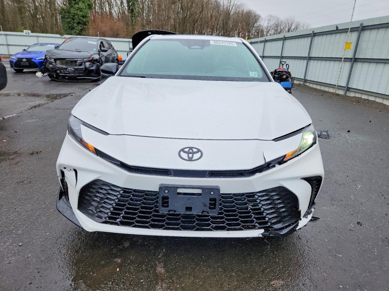 2026 TOYOTA CAMRY XSE photo 5