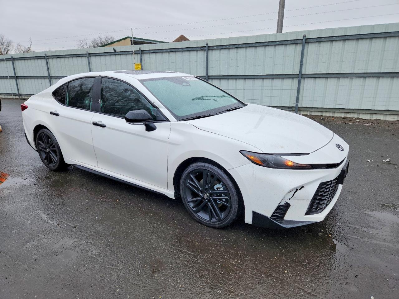 2026 TOYOTA CAMRY XSE photo 4