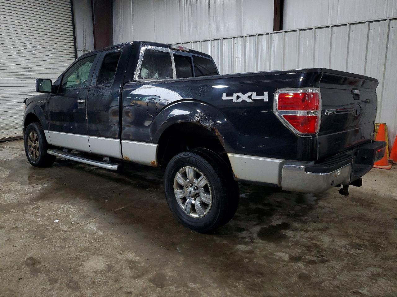 2011 FORD F150 SUPER CAB photo 2