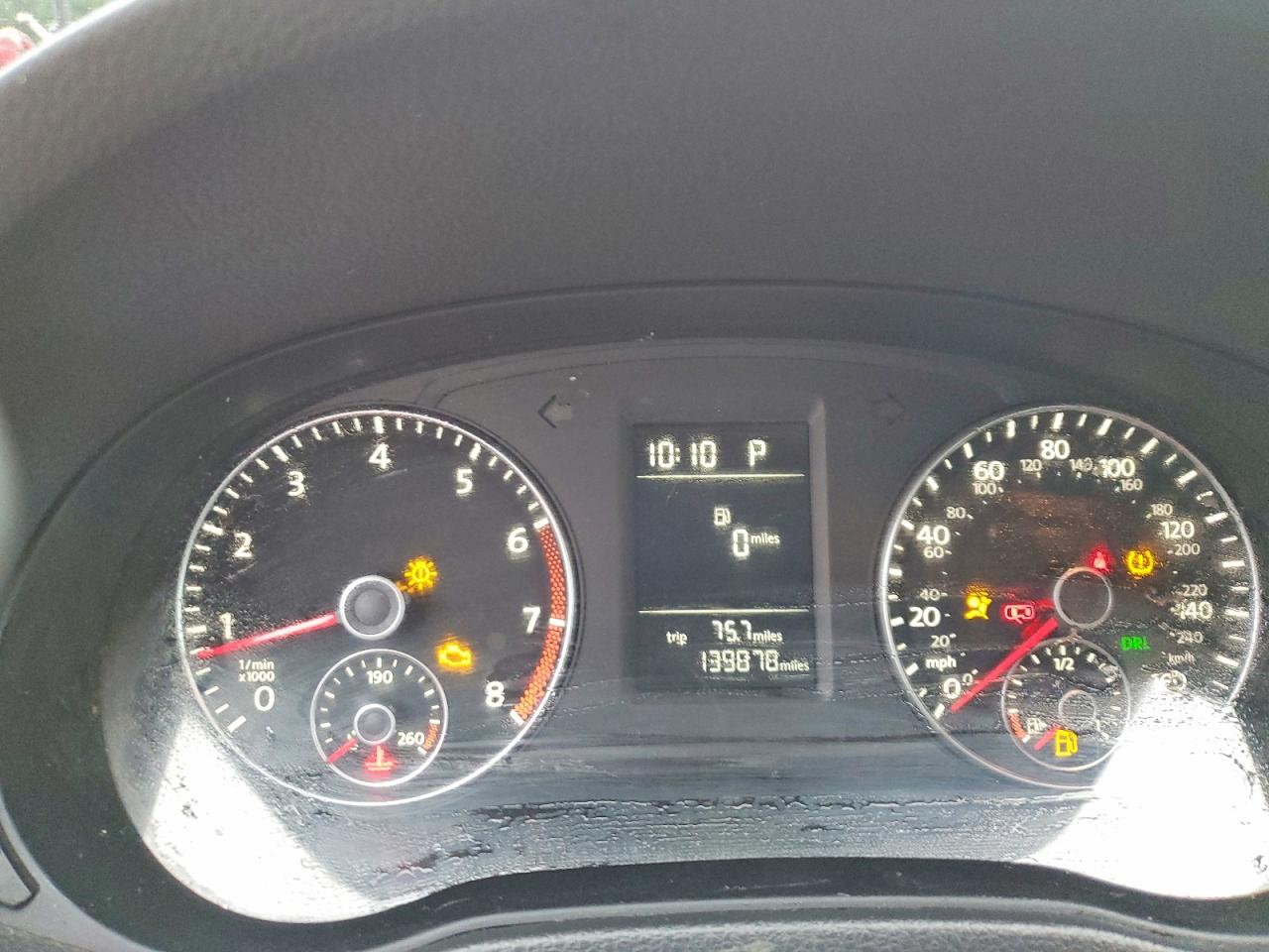 2014 VOLKSWAGEN PASSAT S photo 9