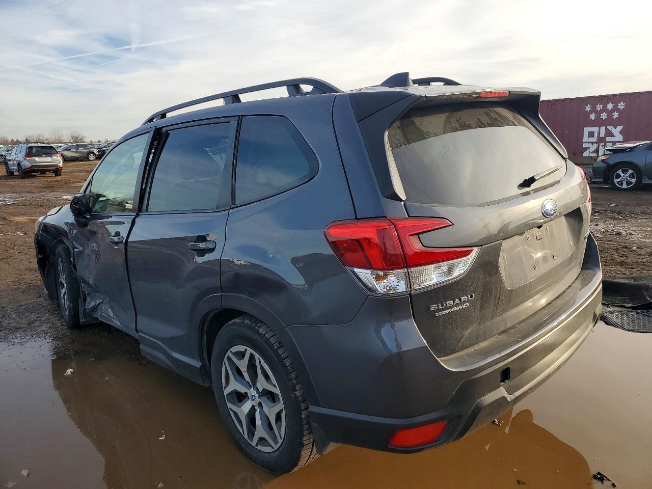 2024 SUBARU FORESTER PREMIUM photo 2