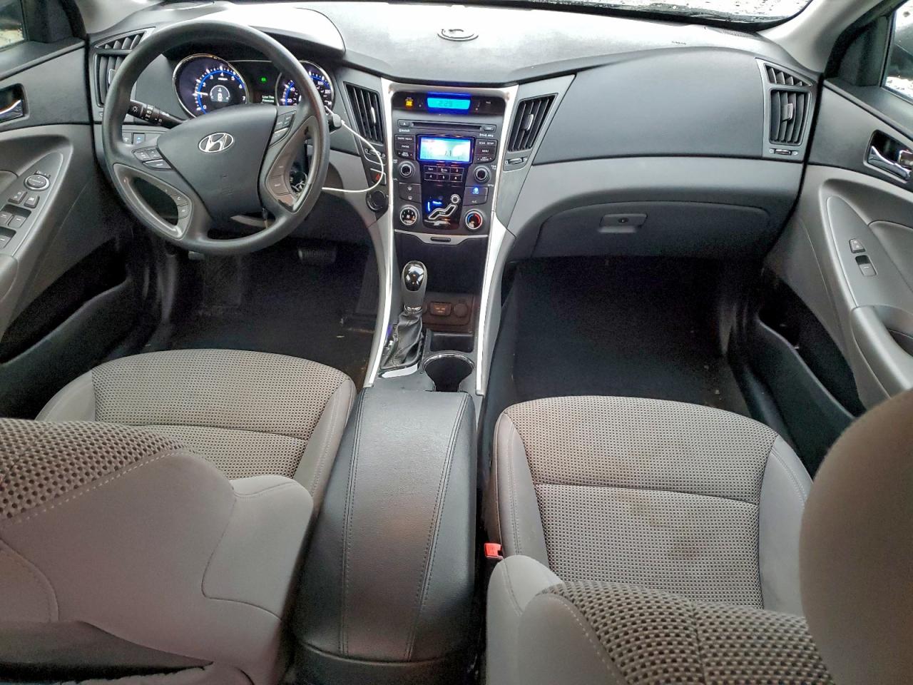 2013 HYUNDAI SONATA GLS photo 8