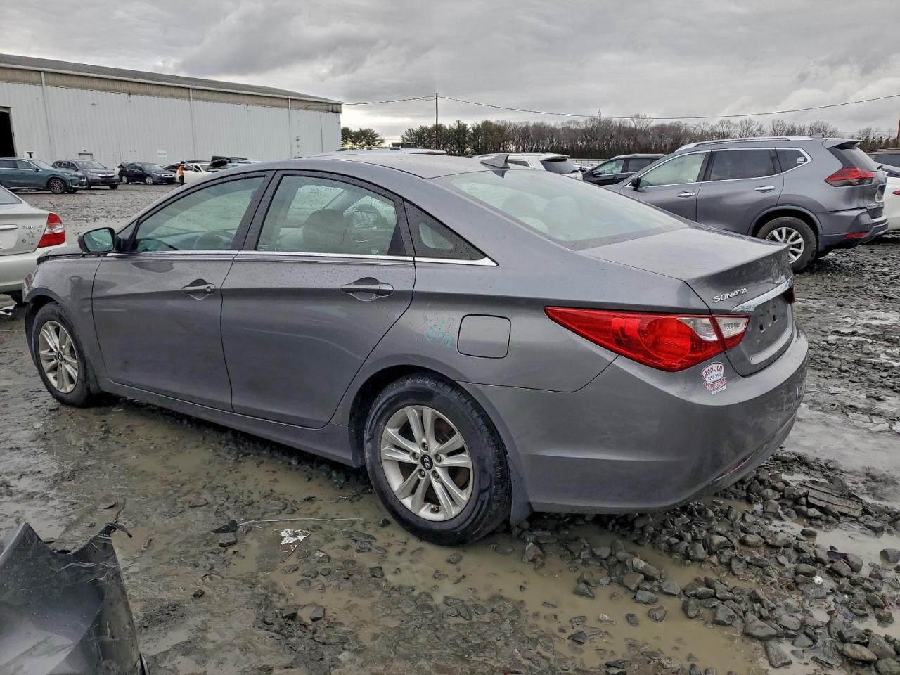 2013 HYUNDAI SONATA GLS photo 2