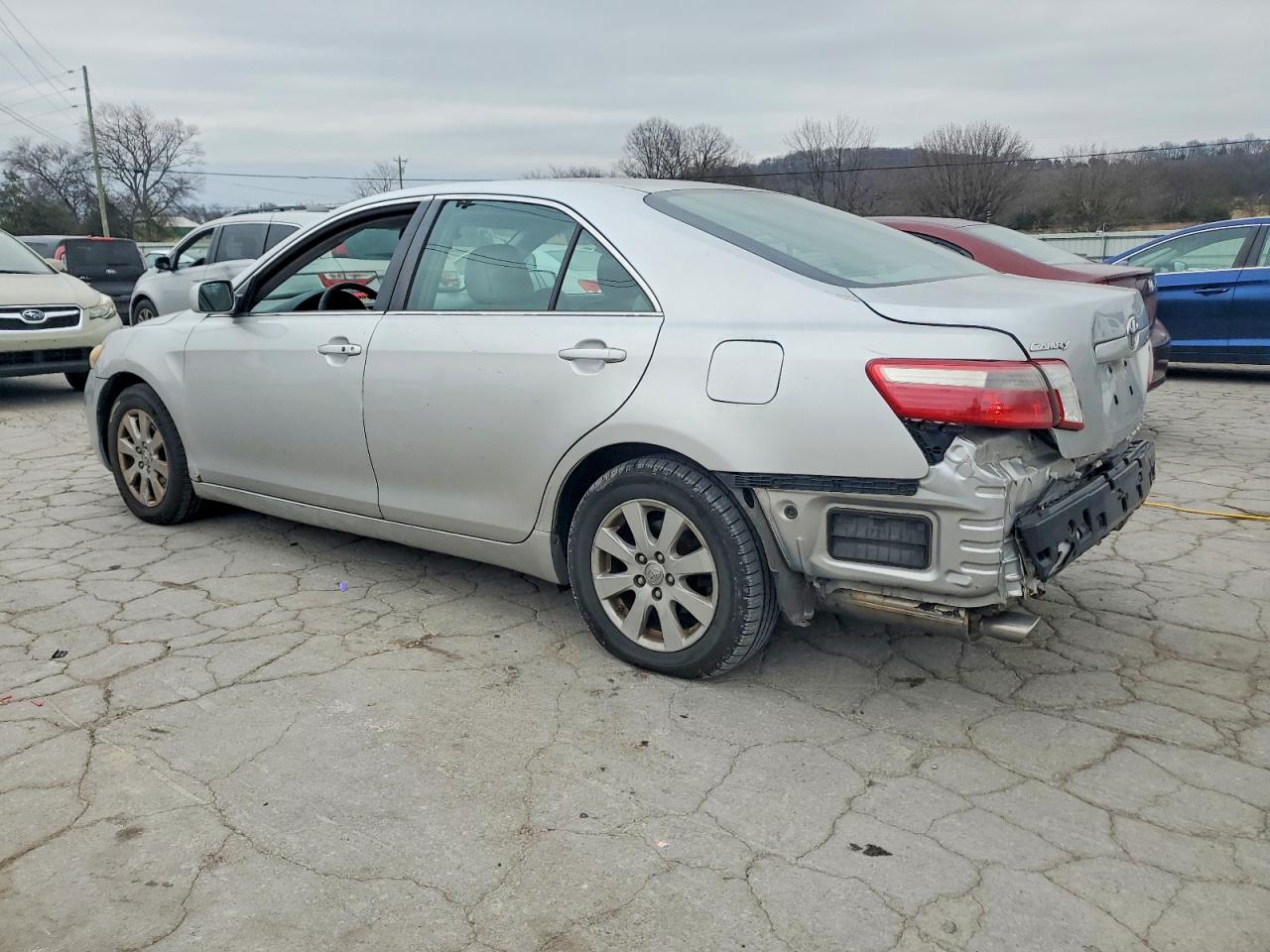 2008 TOYOTA CAMRY LE photo 2