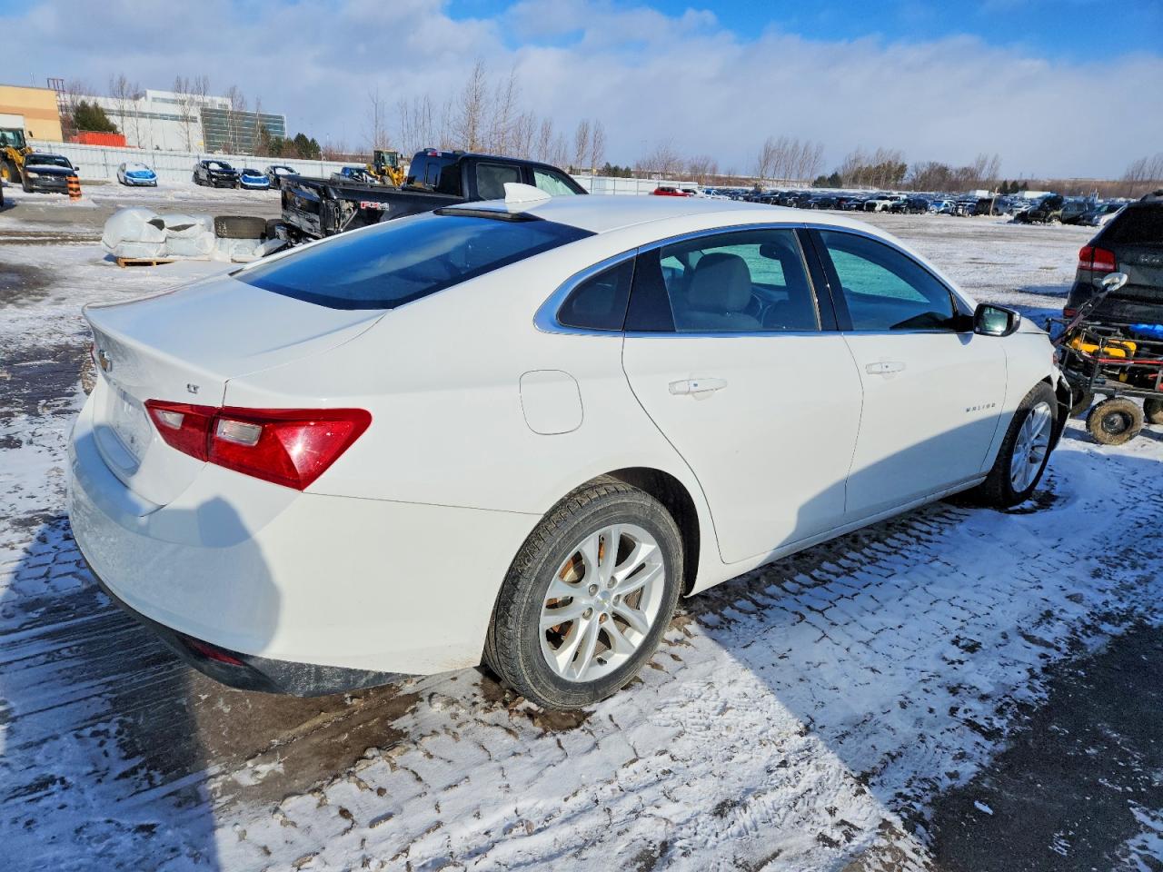 2018 CHEVROLET MALIBU LT photo 3