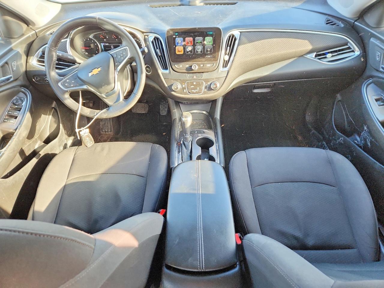 2018 CHEVROLET MALIBU LT photo 8