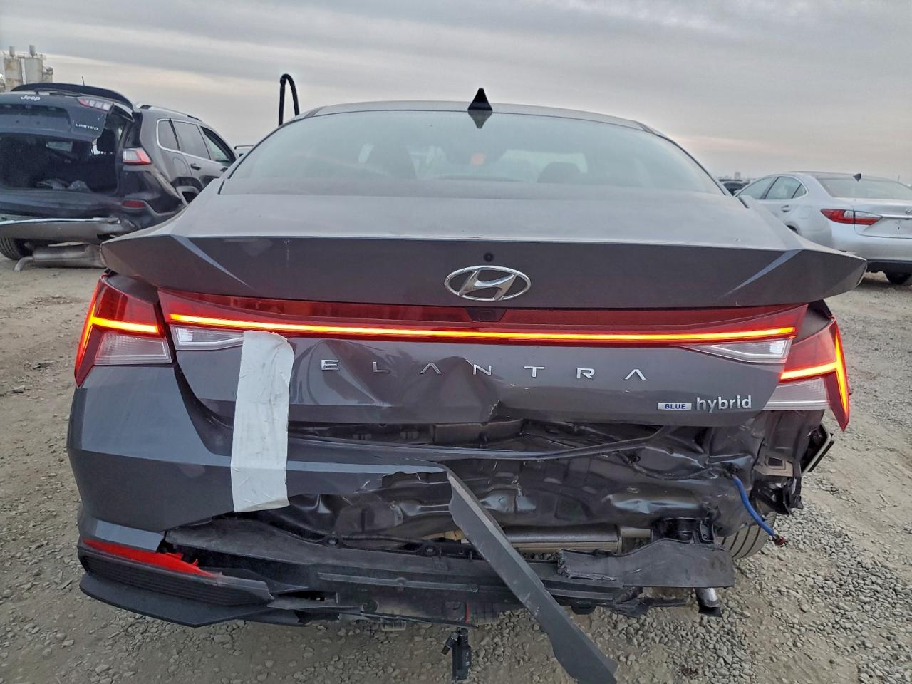 2023 HYUNDAI ELANTRA BLUE photo 16