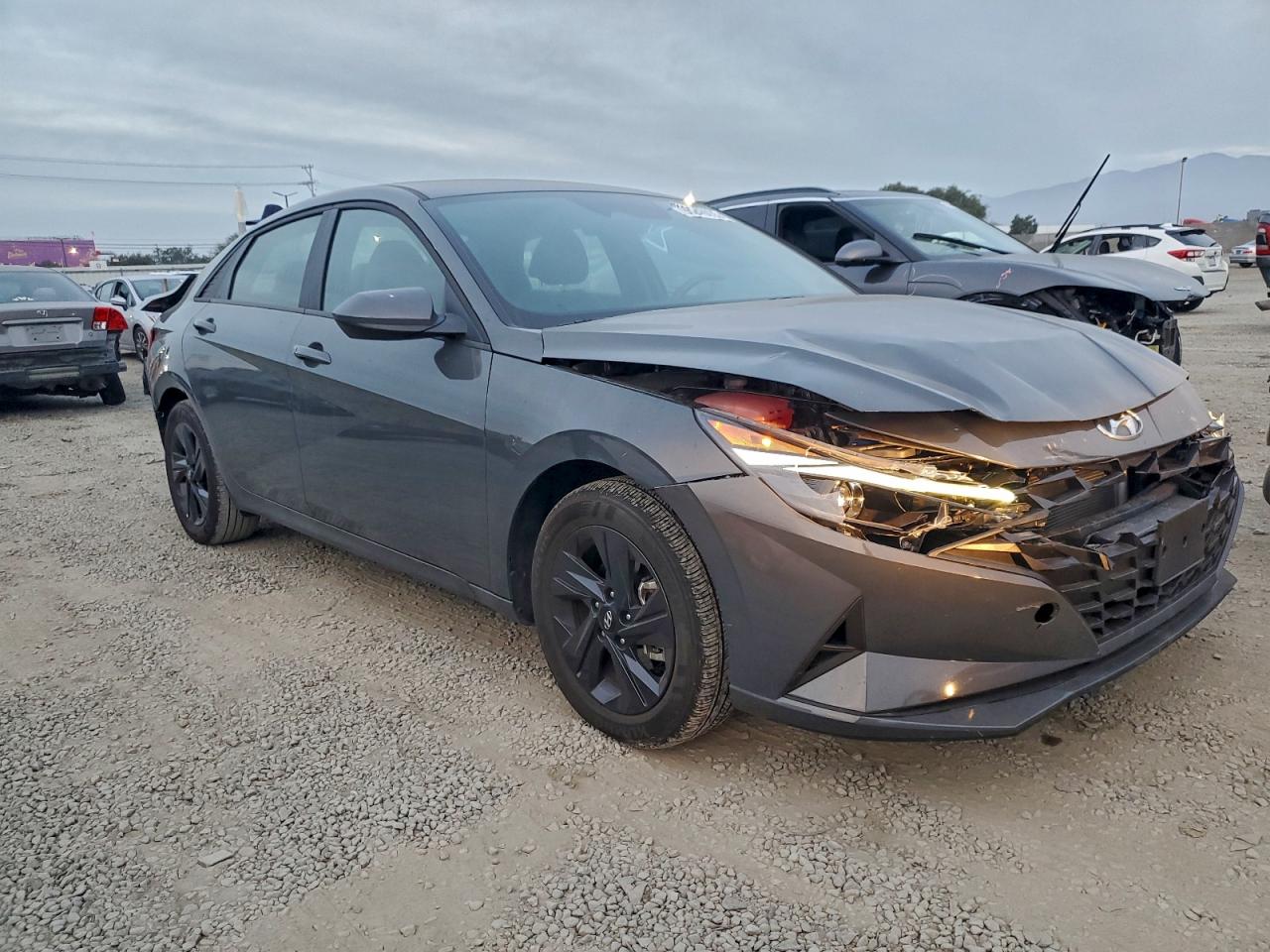 2023 HYUNDAI ELANTRA BLUE photo 10