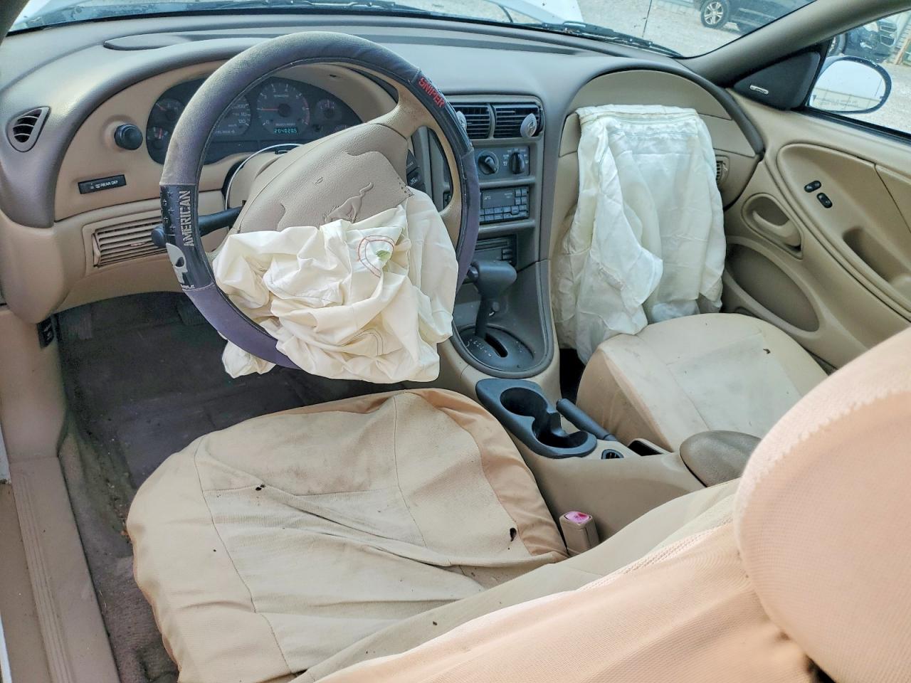 2000 FORD MUSTANG photo 8