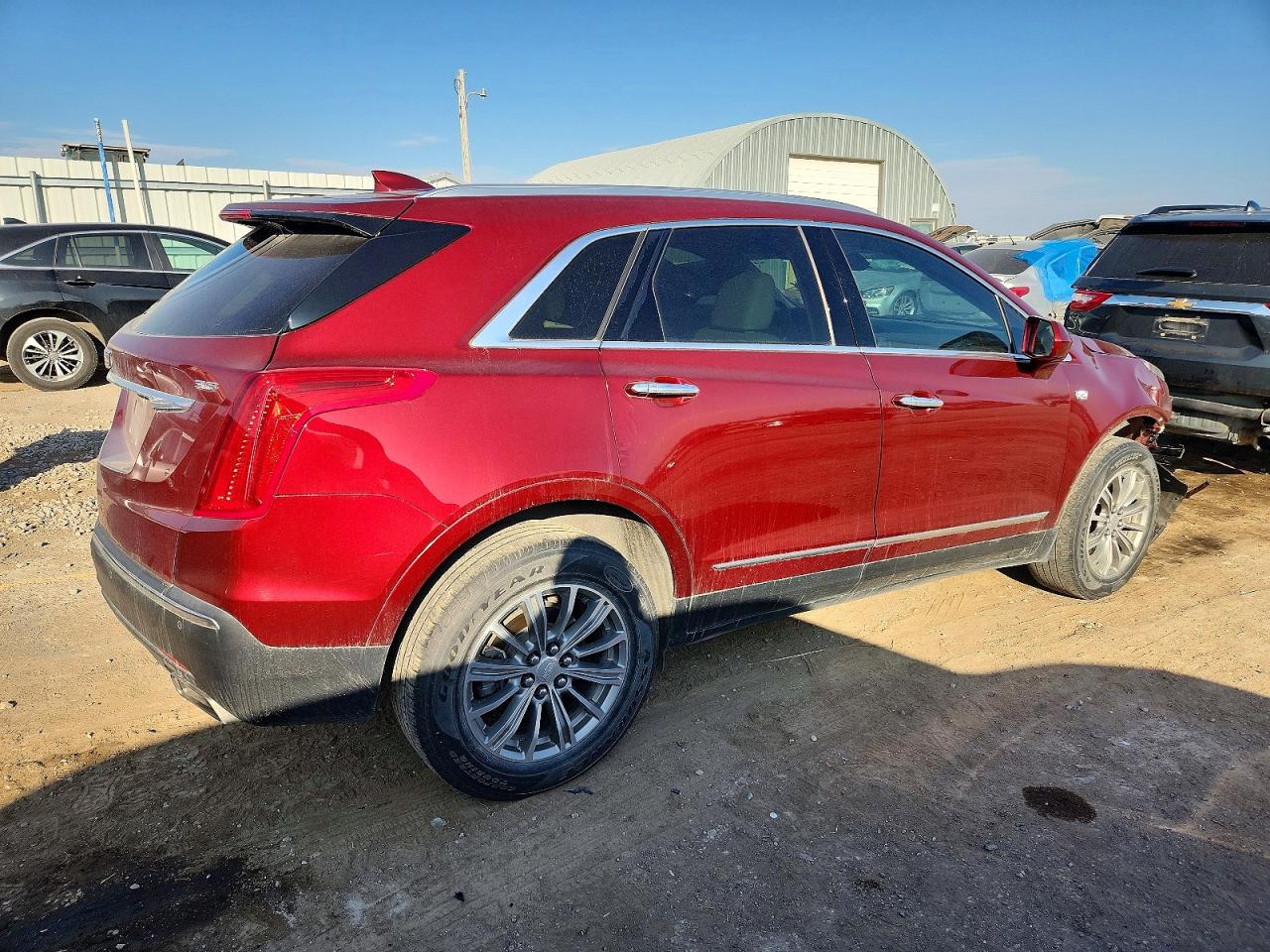 2017 CADILLAC XT5 LUXURY photo 3