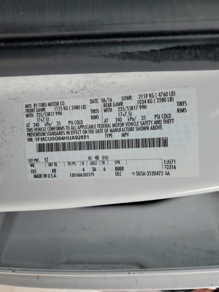 2017 FORD ESCAPE SE photo 26