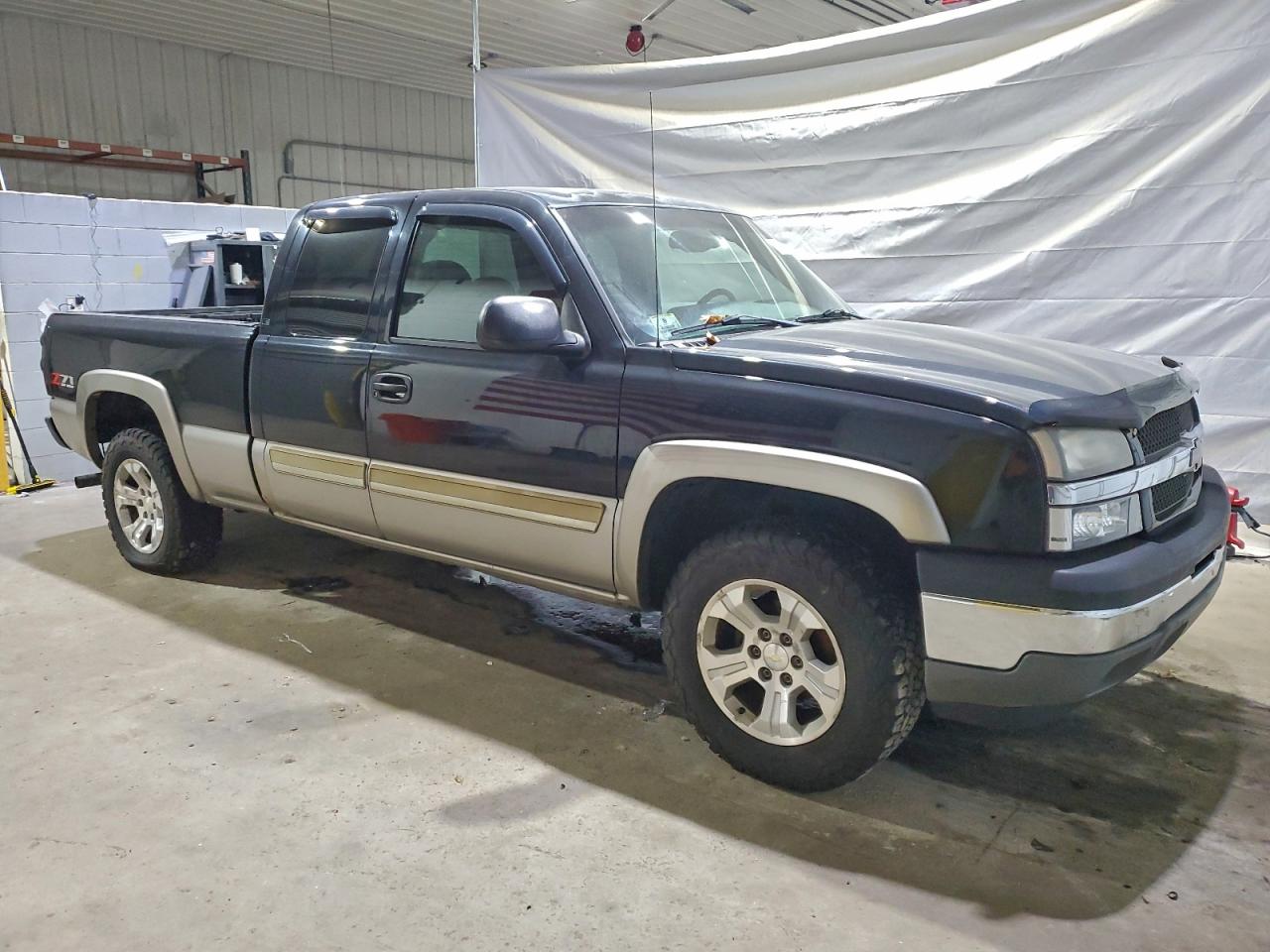 2003 CHEVROLET SILVERADO K1500 photo 4