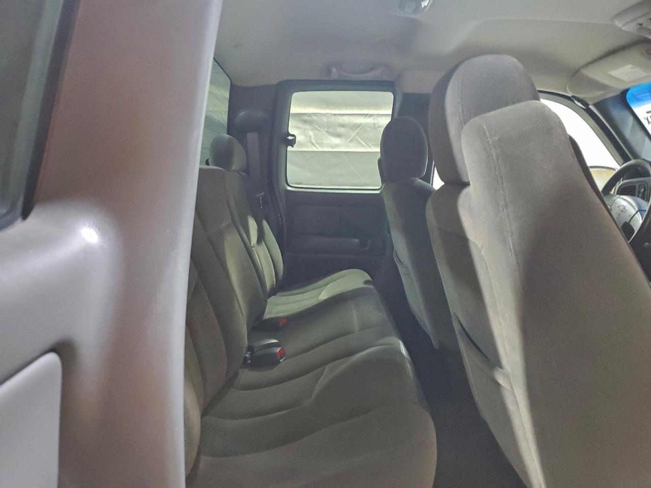 2003 CHEVROLET SILVERADO K1500 photo 10